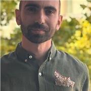 Professeur de français, histoire, philosophie 
Collège/lycée 
Licence en histoire/philo ainsi qu'un Master MEEF de philosophie